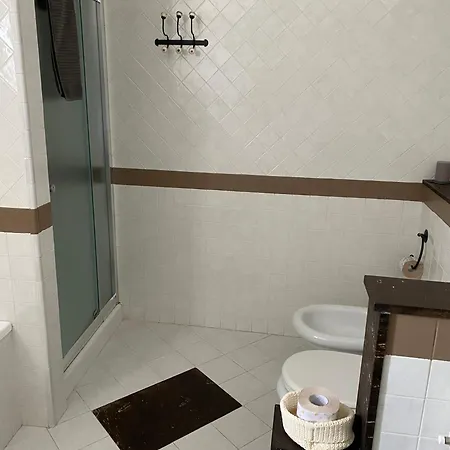 Kalote' On The Roof Ното