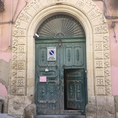 Kalote' On The Roof *